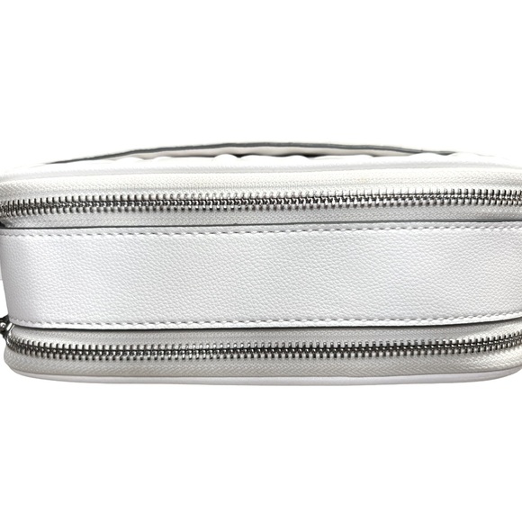 Karl Lagerfeld Paris NWT White Faux Leather Quilted Design Logo Crossbody (P045) - Picture 4 of 16